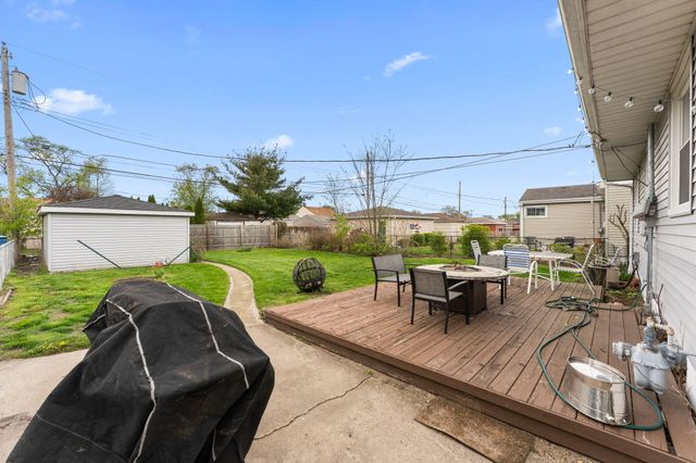 1703 170th Place, Hammond, IN 46324