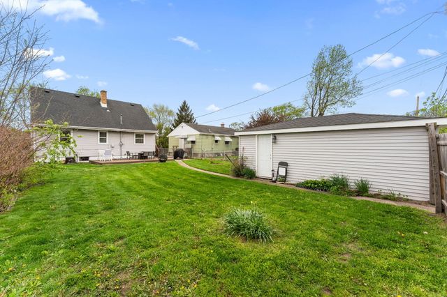 1703 170th Place, Hammond, IN 46324