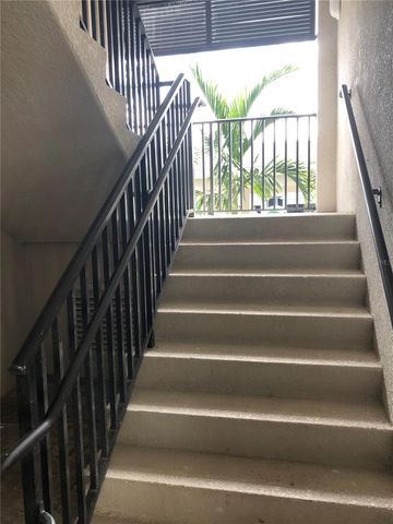 1010 TIDEWATER SHORES LOOP 206, Bradenton, FL 34208