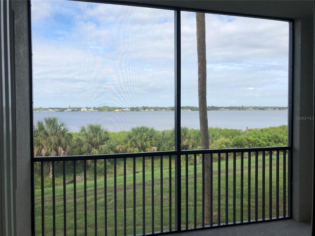1010 TIDEWATER SHORES LOOP 206, Bradenton, FL 34208