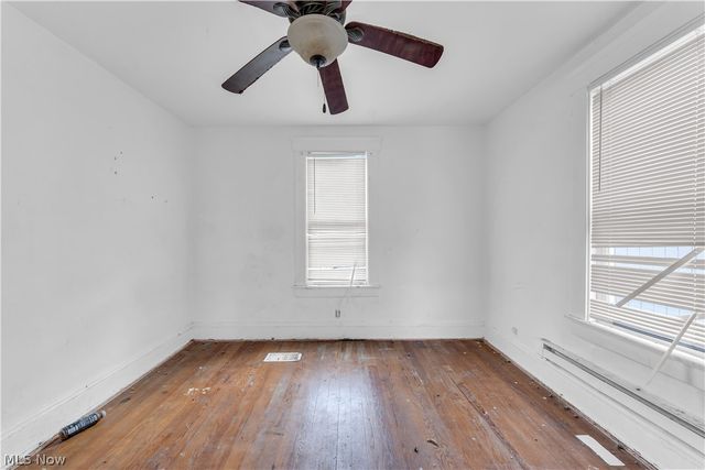 345 12th Street, Elyria, OH 44035