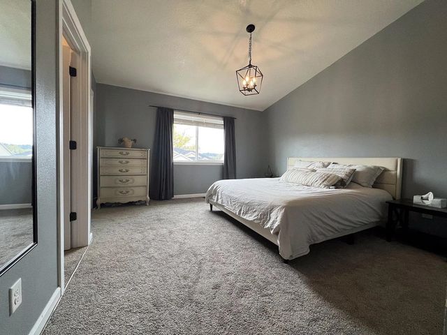 9726 W January Dr, Cheney, WA 99004