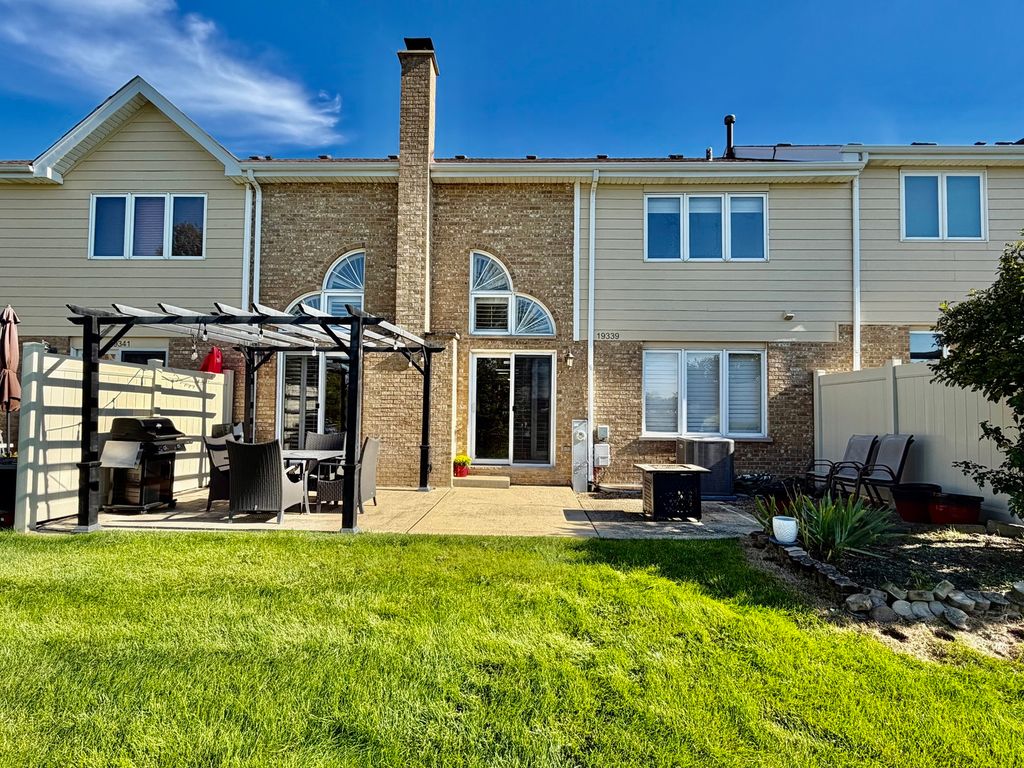 19339 Lisadell Drive, Tinley Park, IL 60487 — photo 3