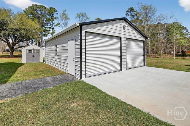 125 Robin Road, Guyton, GA 31312