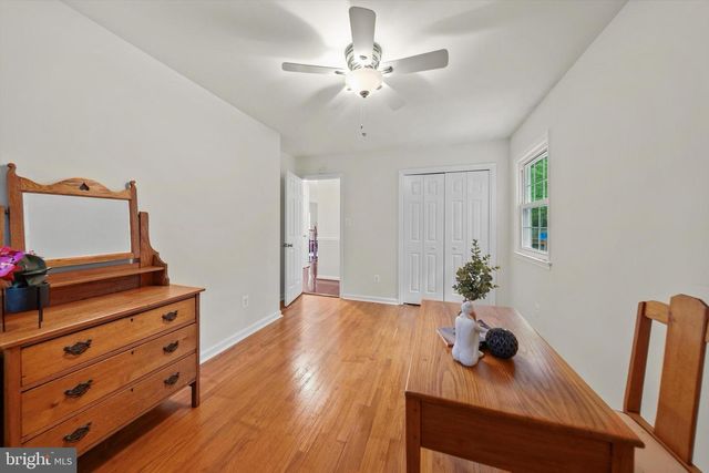 318 LAWYERS RD NW, Vienna, VA 22180