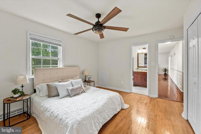 318 LAWYERS RD NW, Vienna, VA 22180