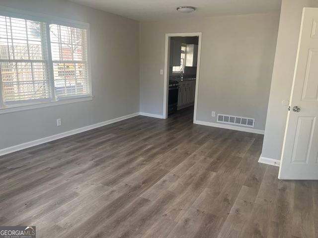 1262 Lorenzo Drive SW, Atlanta, GA 30310