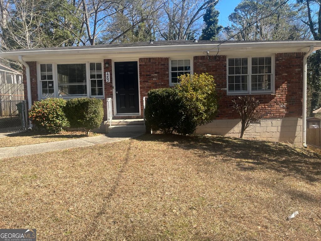 1262 Lorenzo Drive SW, Atlanta, GA 30310