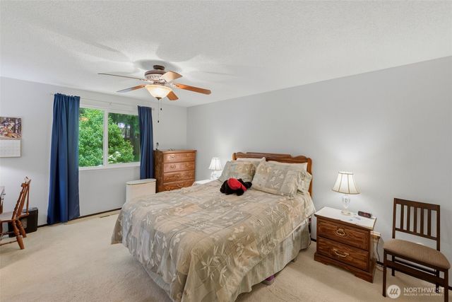 6935 Timberlake Drive SE, Lacey, WA 98503
