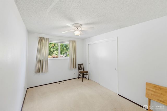 6935 Timberlake Drive SE, Lacey, WA 98503