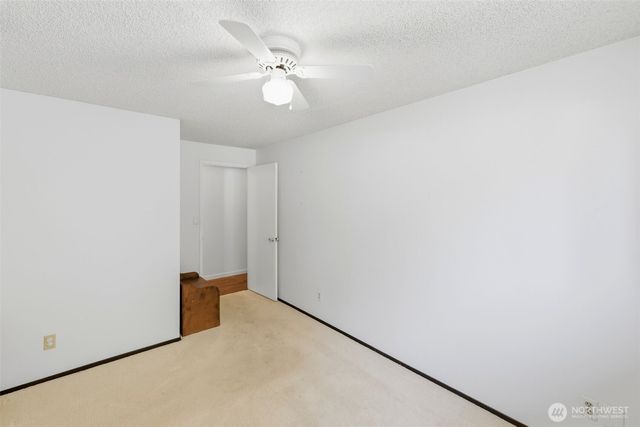 6935 Timberlake Drive SE, Lacey, WA 98503