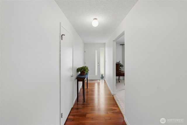 6935 Timberlake Drive SE, Lacey, WA 98503