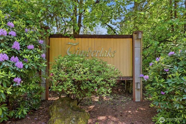 6935 Timberlake Drive SE, Lacey, WA 98503