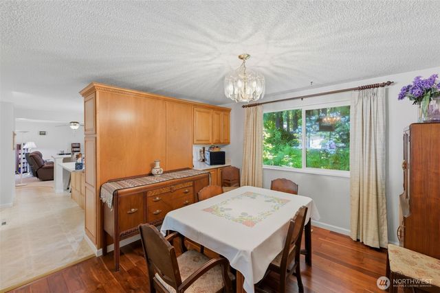 6935 Timberlake Drive SE, Lacey, WA 98503