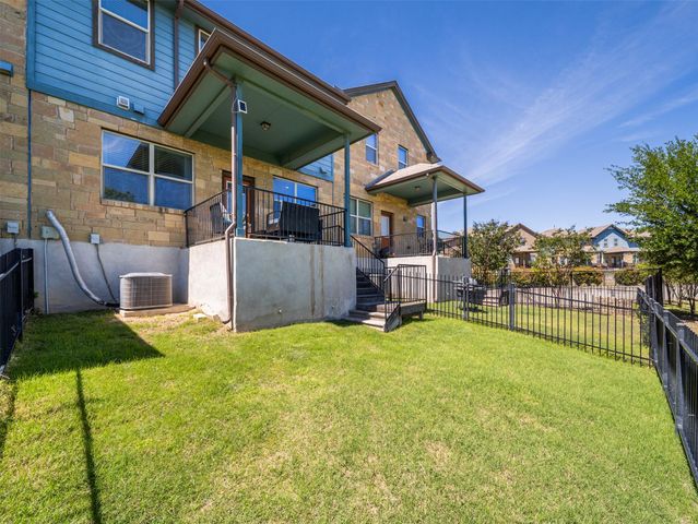 1001 Zodiac LN 28, Round Rock, TX 78665