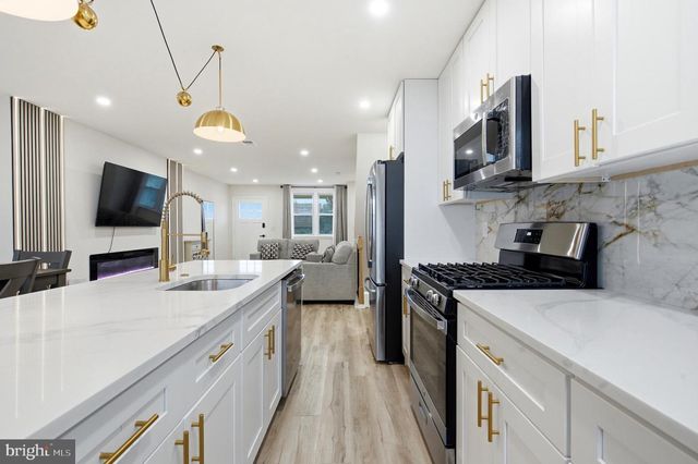 4316 I ST, Philadelphia, PA 19124