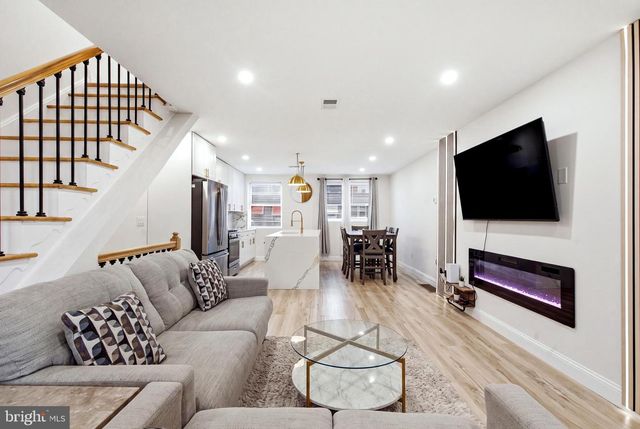 4316 I ST, Philadelphia, PA 19124