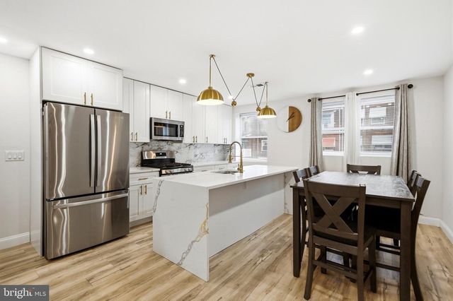 4316 I ST, Philadelphia, PA 19124