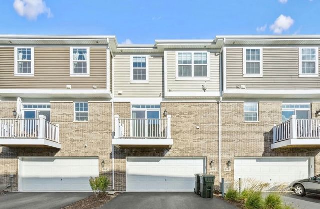 4443 Monroe Court, Naperville, IL 60564