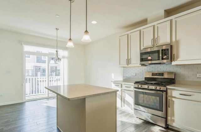 4443 Monroe Court, Naperville, IL 60564