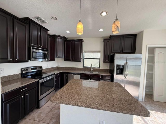 20023 DATE PALM WAY, Tampa, FL 33647