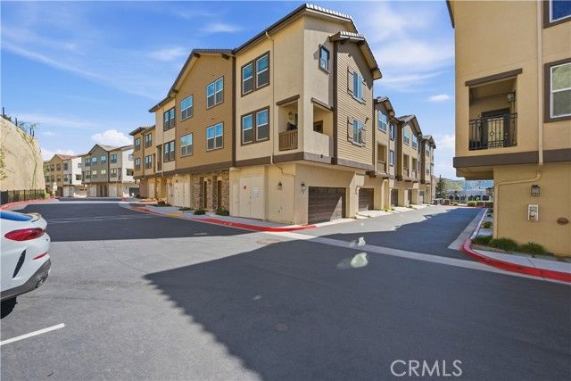 205 Mission Villas Road, San Marcos, CA 92069