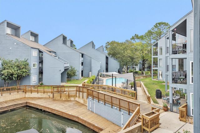 12500 Melville Drive D-234, Montgomery, TX 77356