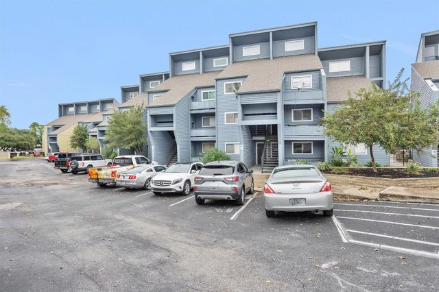 12500 Melville Drive D-234, Montgomery, TX 77356