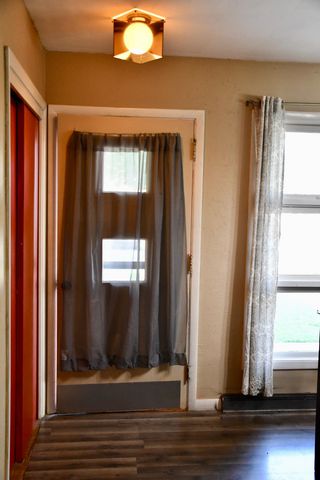 308 Maple Avenue S, Thief River Falls, MN 56701