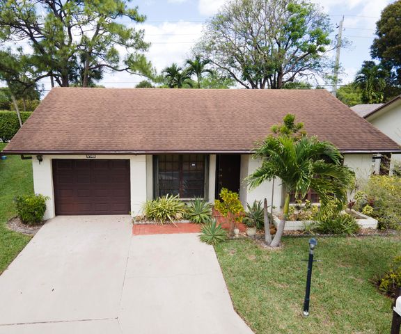 6149 Olivewood Circle, Greenacres, FL 33463