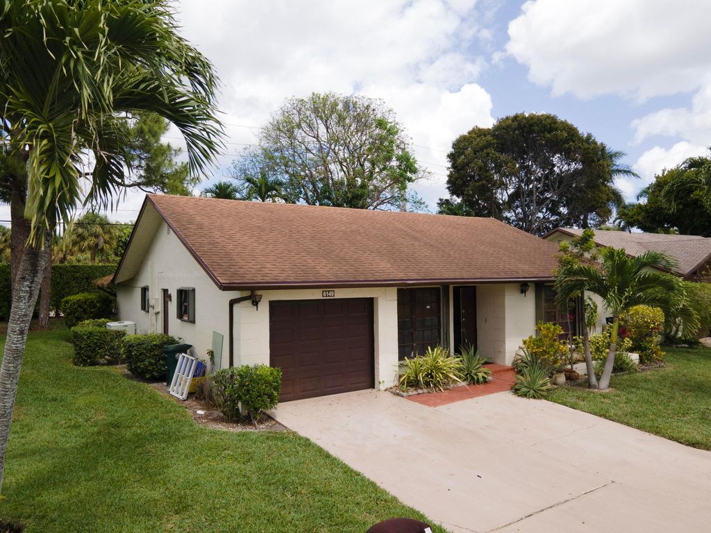 6149 Olivewood Circle, Greenacres, FL 33463