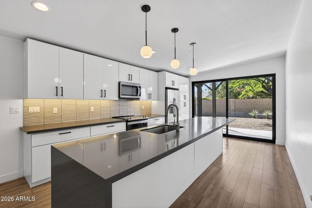 1405 E Campus Drive --, Tempe, AZ 85282