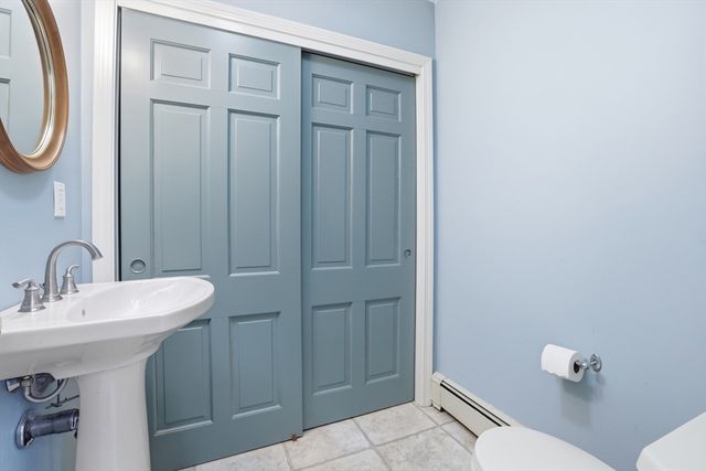 15 Long Ridge Rd, Acton, MA 01720