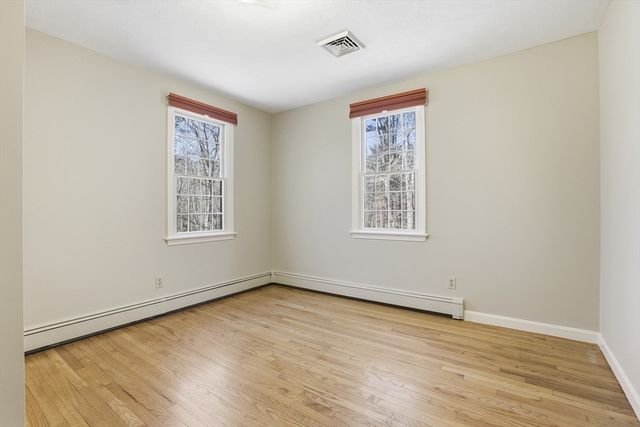 15 Long Ridge Rd, Acton, MA 01720