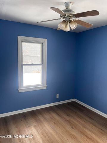 1033 Atlantic City Boulevard, Bayville, NJ 08721