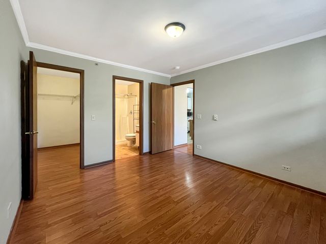 1524 W Sand Bar Court 2C, Round Lake, IL 60073