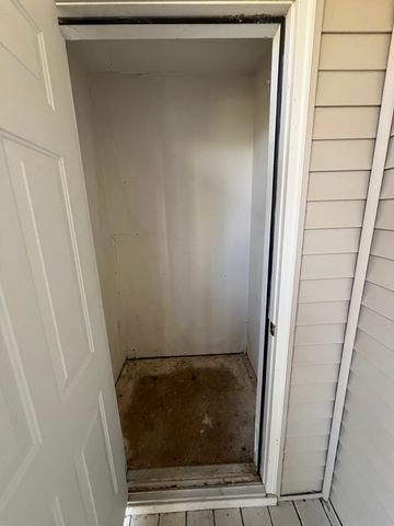 1524 W Sand Bar Court 2C, Round Lake, IL 60073