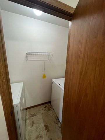 1524 W Sand Bar Court 2C, Round Lake, IL 60073