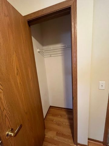 1524 W Sand Bar Court 2C, Round Lake, IL 60073