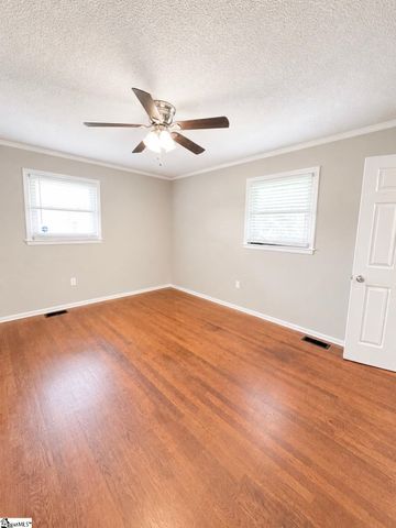 2600 Warren Drive, Anderson, SC 29621