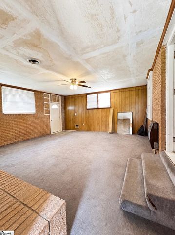 2600 Warren Drive, Anderson, SC 29621