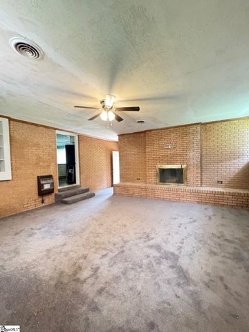 2600 Warren Drive, Anderson, SC 29621