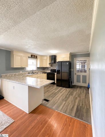 2600 Warren Drive, Anderson, SC 29621