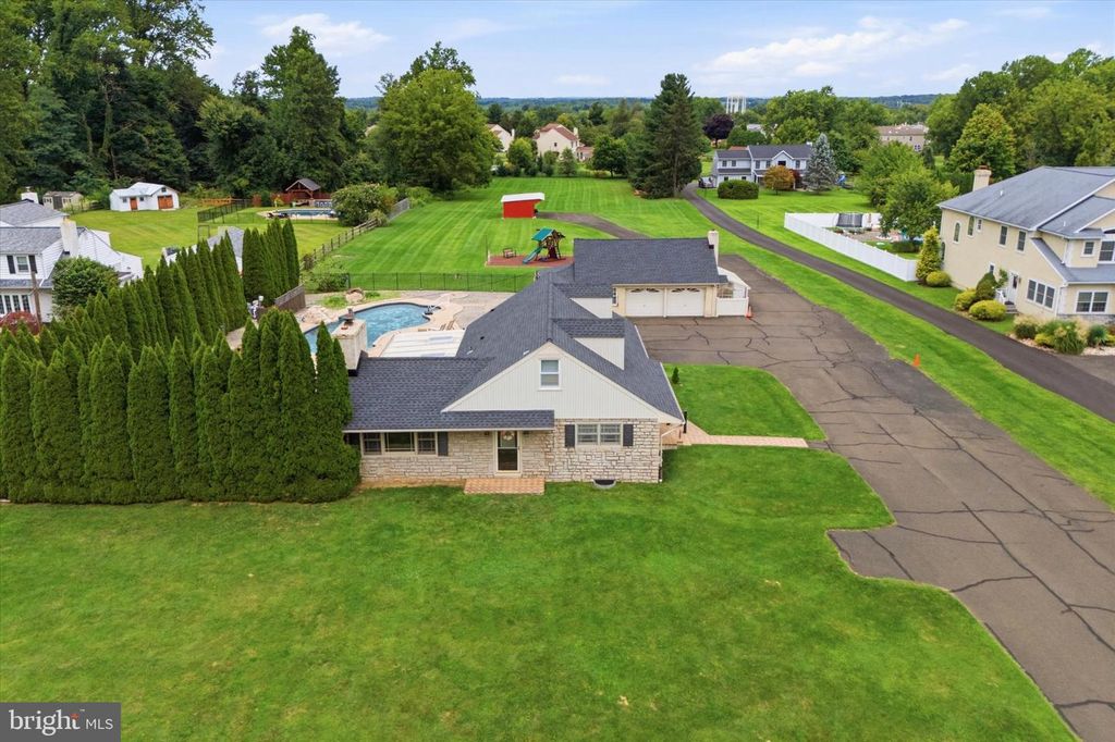 714 NORRISTOWN RD, HORSHAM, PA 19044 — exterior