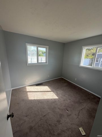 907 WINGRA Court, Kokomo, IN 46902