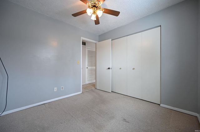 907 WINGRA Court, Kokomo, IN 46902