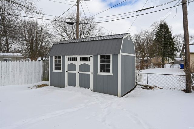 907 WINGRA Court, Kokomo, IN 46902