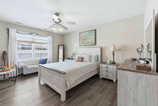 237 Broadmore Circle, Angola, IN 46703