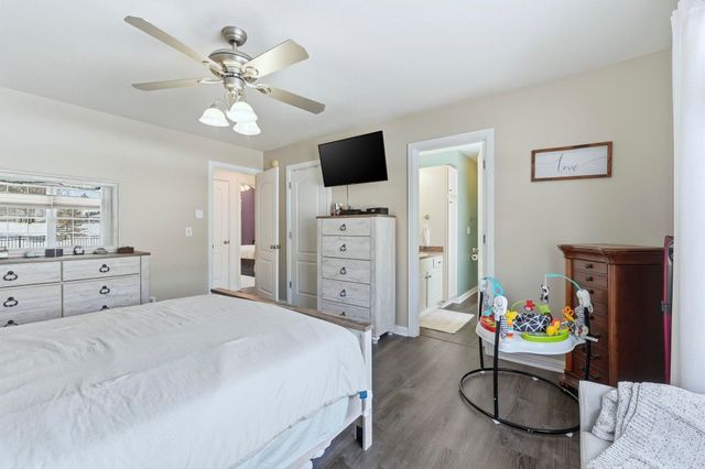 237 Broadmore Circle, Angola, IN 46703