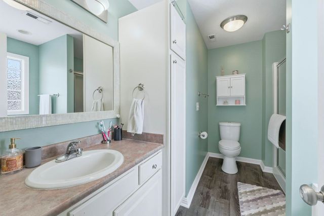 237 Broadmore Circle, Angola, IN 46703